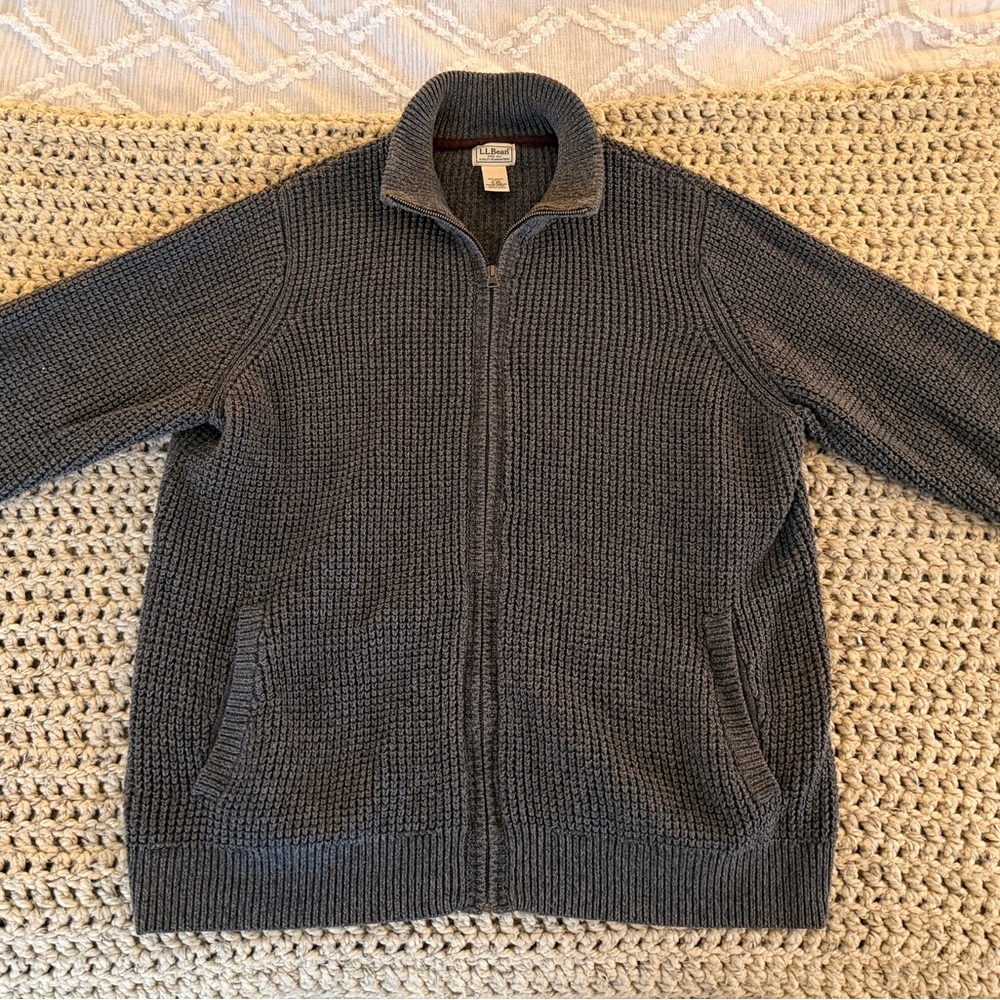 L.L. Bean Men's Charcoal Zip-Up Sweater NWOT
